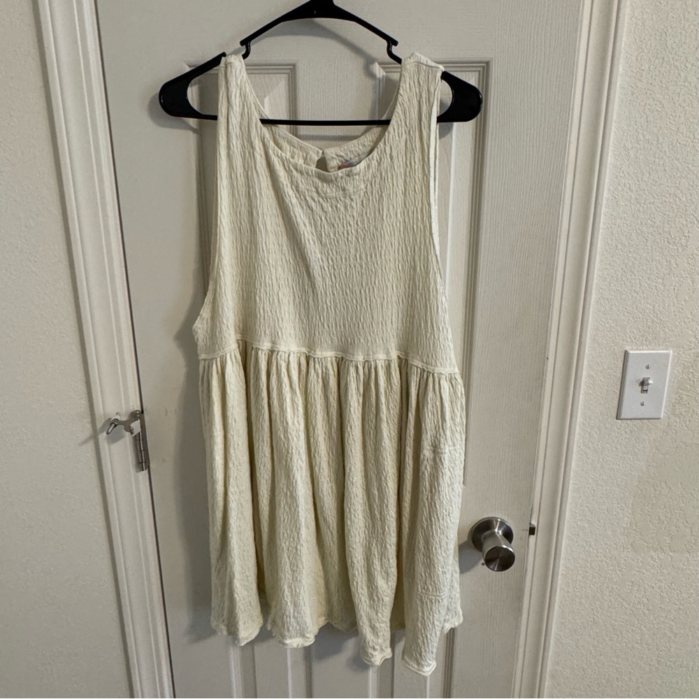 Cream Sleeveless Textured Dress